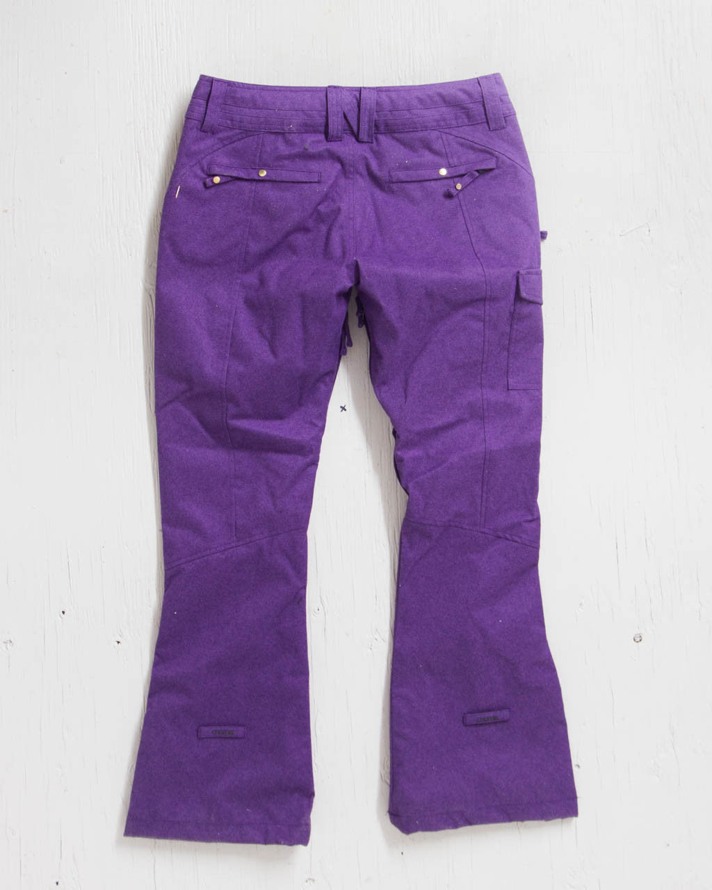 Nomis hot sale snow pants