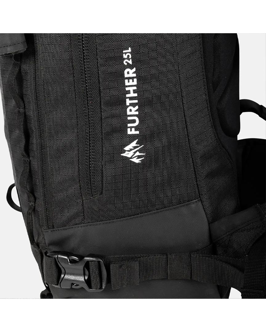 Further 25L Backpack - Stealth Black